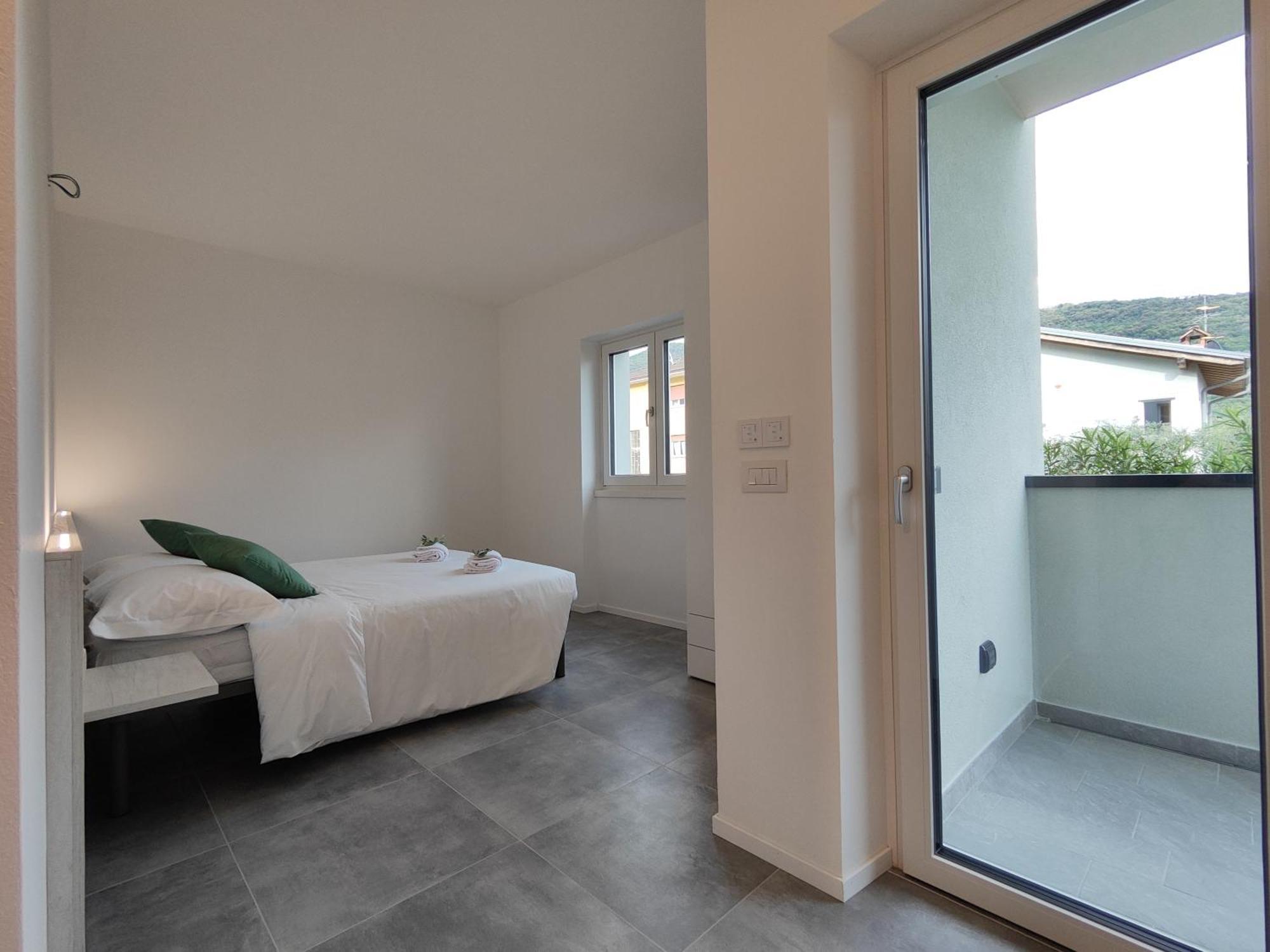 Oasi Degli Ulivi Apartment Riva del Garda Bagian luar foto