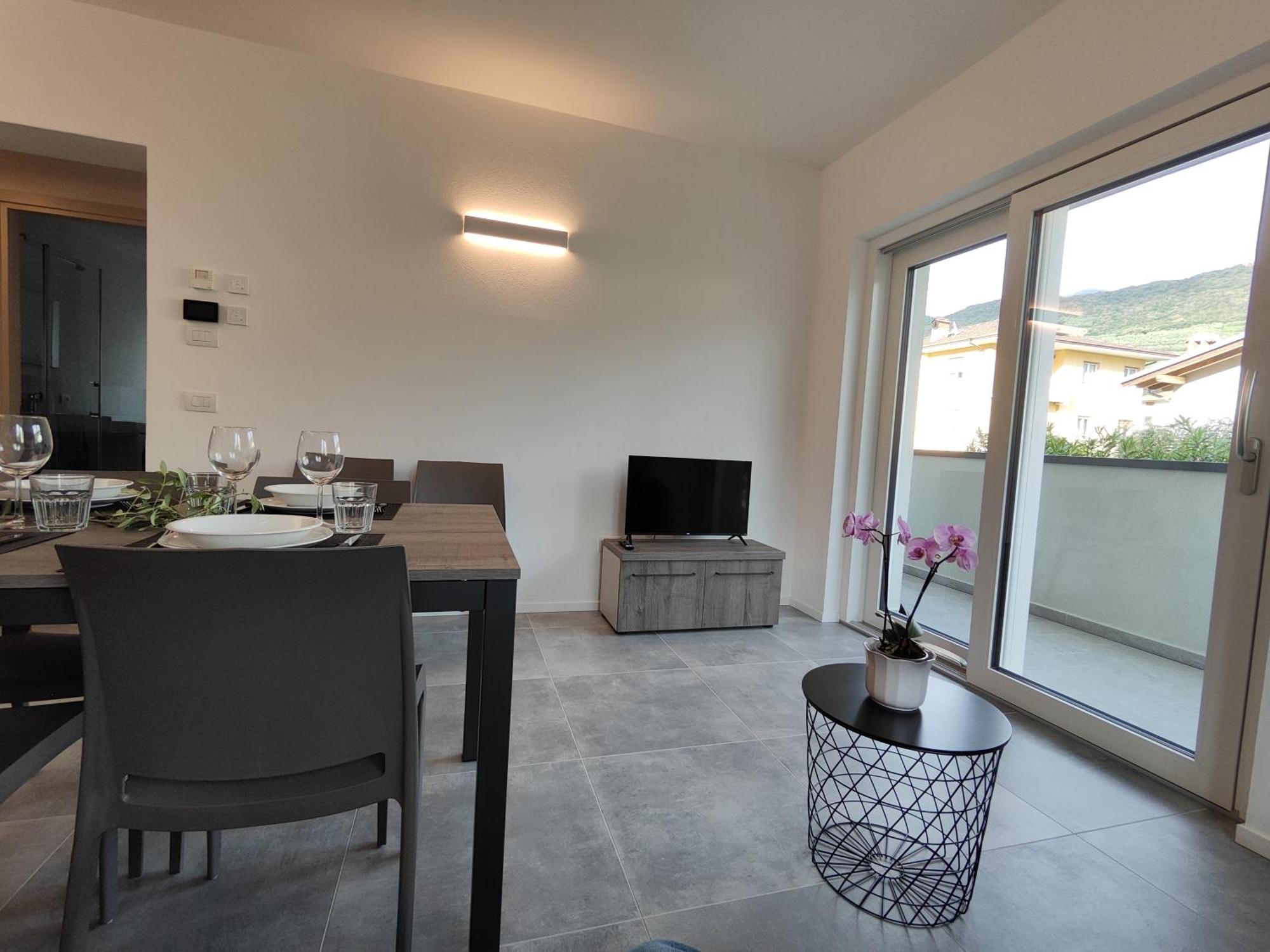 Oasi Degli Ulivi Apartment Riva del Garda Bagian luar foto