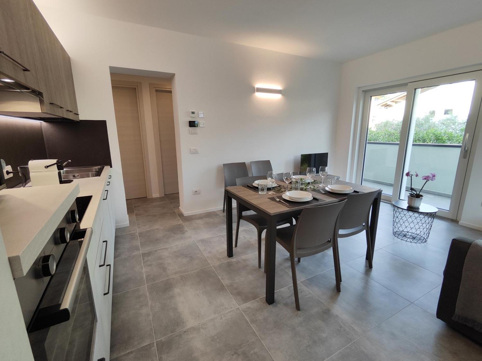 Oasi Degli Ulivi Apartment Riva del Garda Bagian luar foto