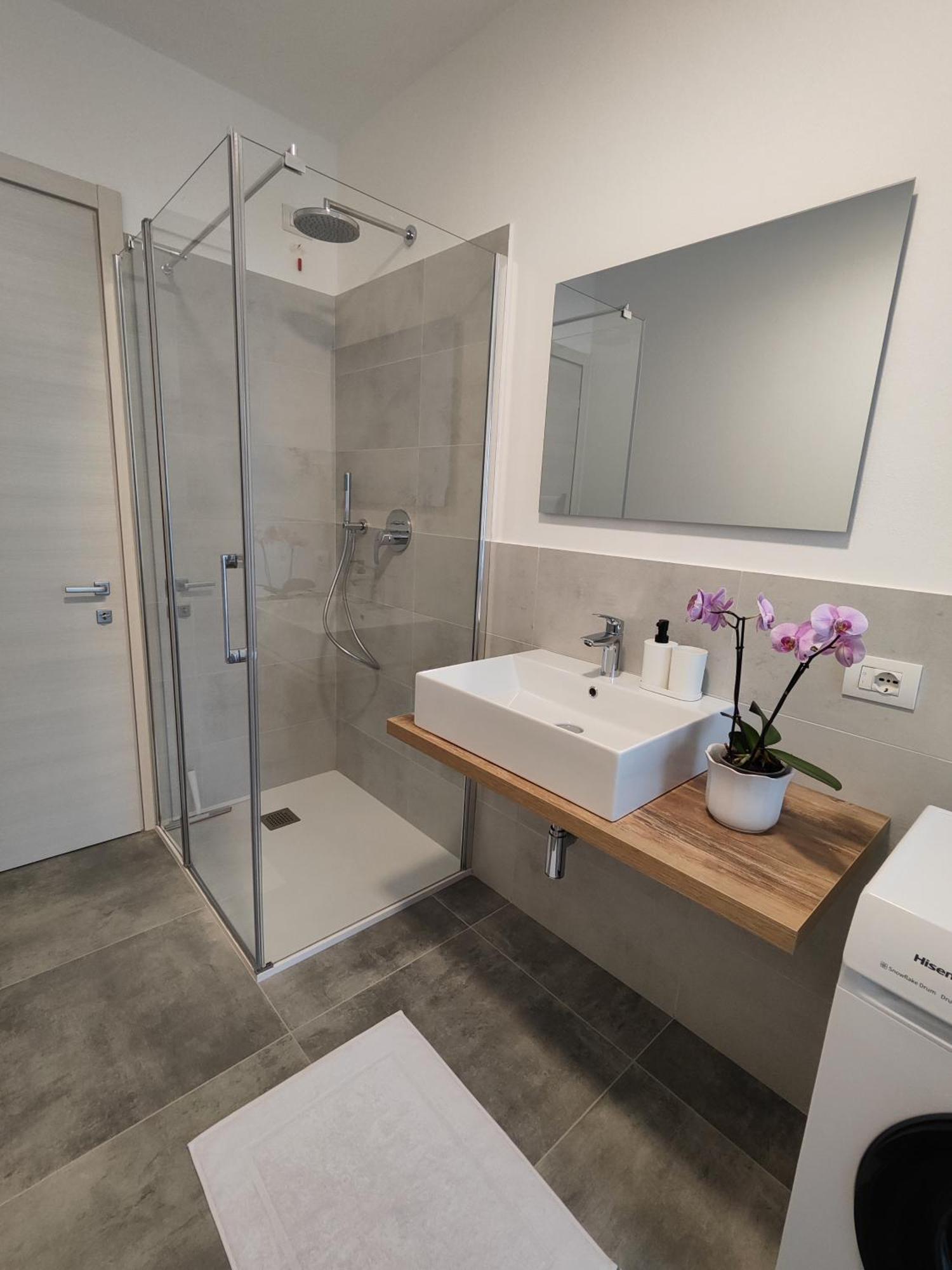 Oasi Degli Ulivi Apartment Riva del Garda Bagian luar foto