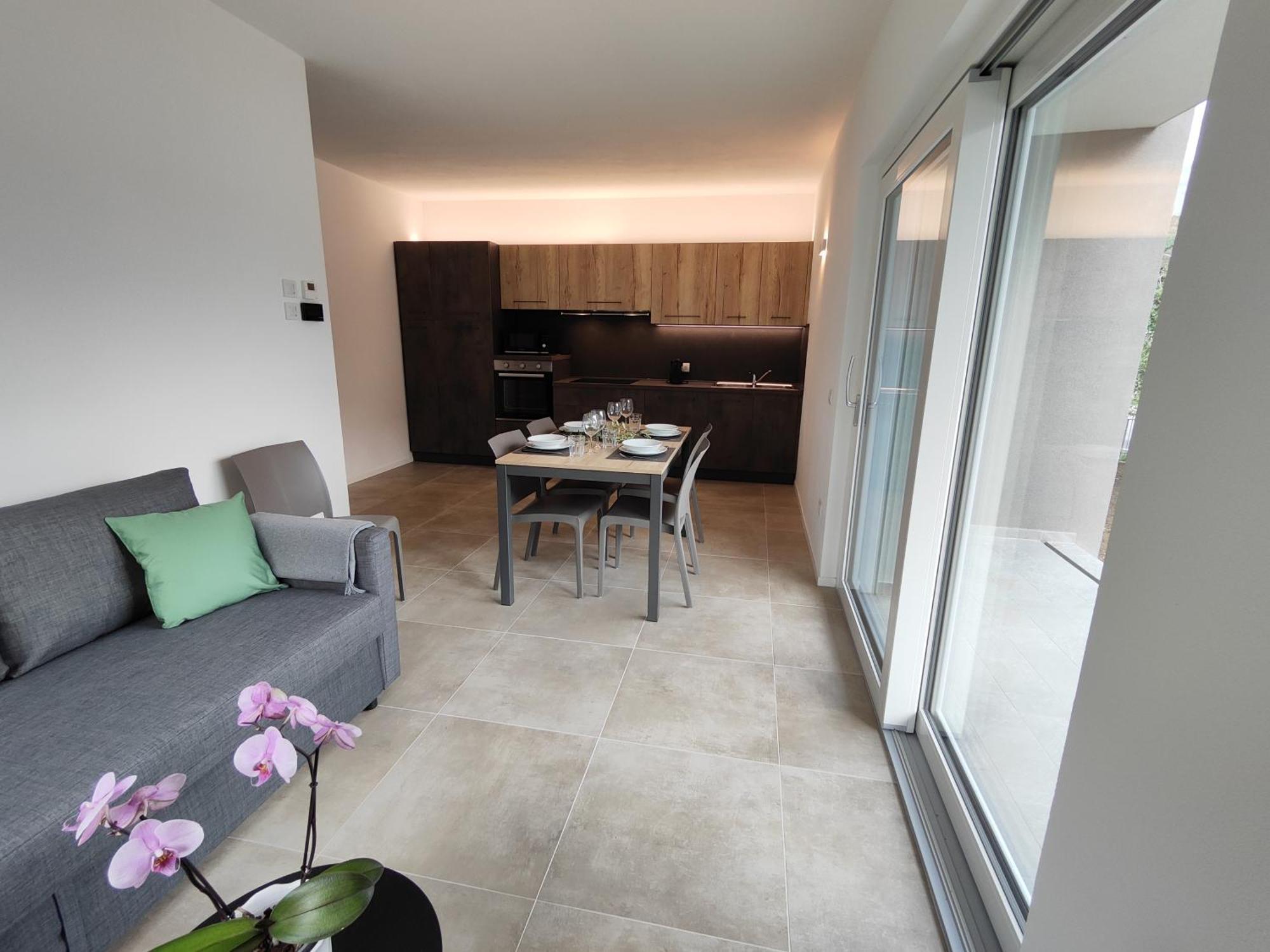 Oasi Degli Ulivi Apartment Riva del Garda Bagian luar foto